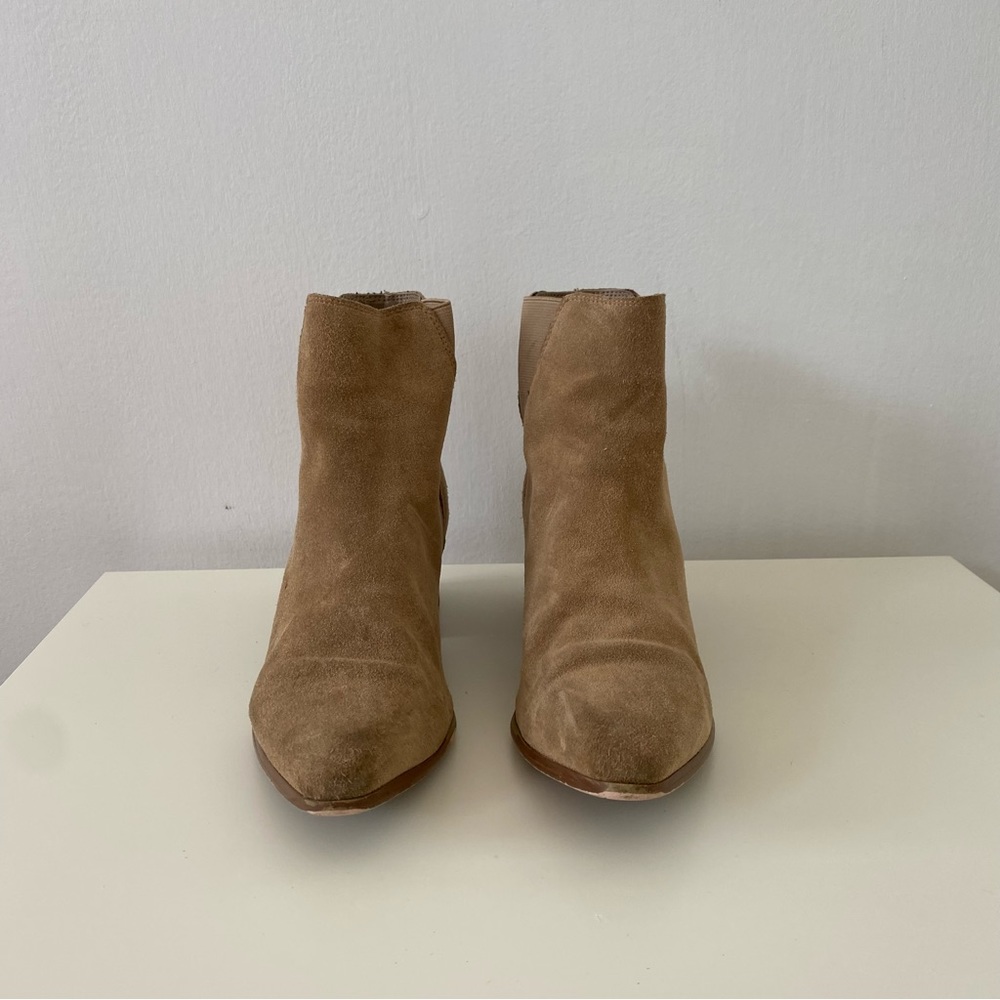 UO Chelsea Booties - Picture 8 of 12